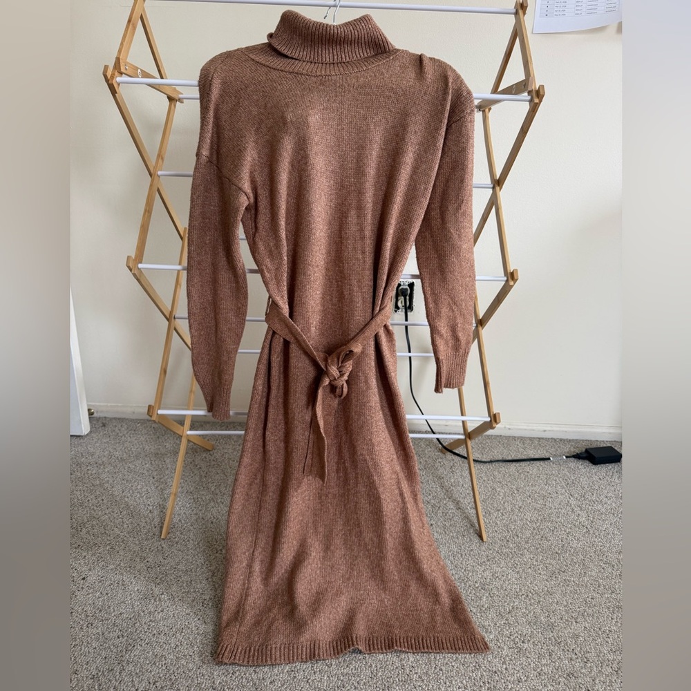 Rachel Zoe Long Sleeve Brown Dress
